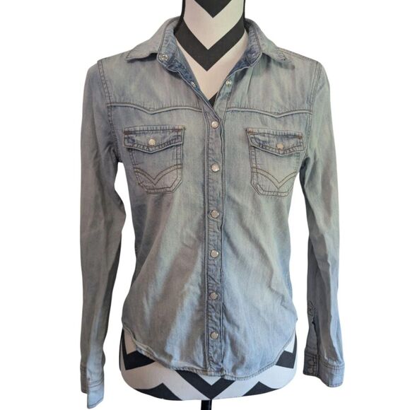 BDG Urban Outfitters Light Wash Denim Western Pearl Snap Shirt Women's S-P - Picture 1 of 5